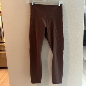 Lululemon Wunder Train Leggings, size 8